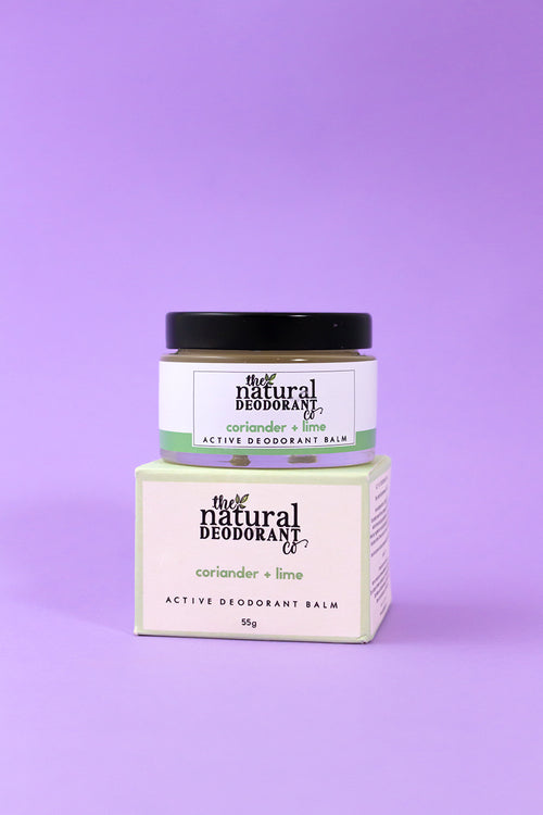 THE NATURAL DEODORANT & CO parfum coriande citron vert dans un contenant en verre